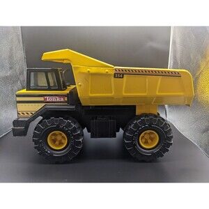 Tonka 354 Yellow Metal Dump Truck Hasbro 2012 #93918 Excellent Condition